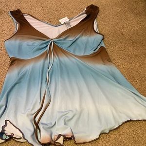 Fashion bug tank shirt